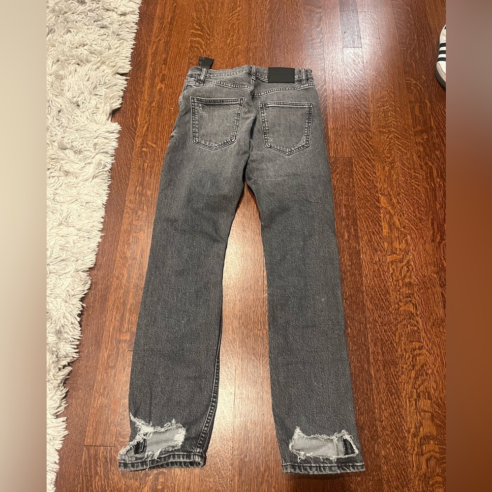 Zara gray jeans. Very flattering.